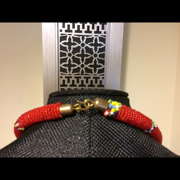 African Beaded Maasai Necklace /matching bracelet - Picture 3 of 4